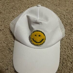 Trucker hat